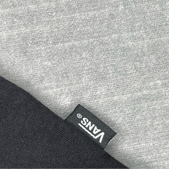 NWT Vans Off The Wall Drop Floral Box Black T-Shirt Girl’s Large Short-Sleeve - Picture 6 of 7